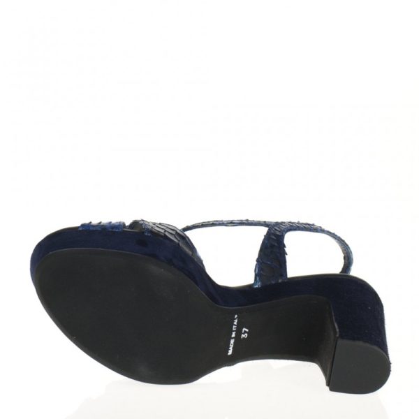 Sandalo in pitone blu