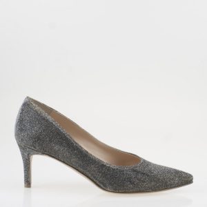 Pointed-toe fabric pumps