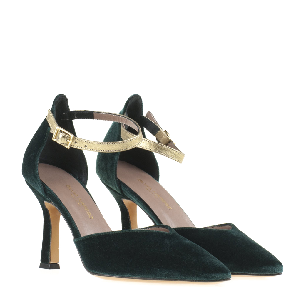 scarpe-velluto-verde-tacco-alto-cinturino-dorato-punta-affusolata