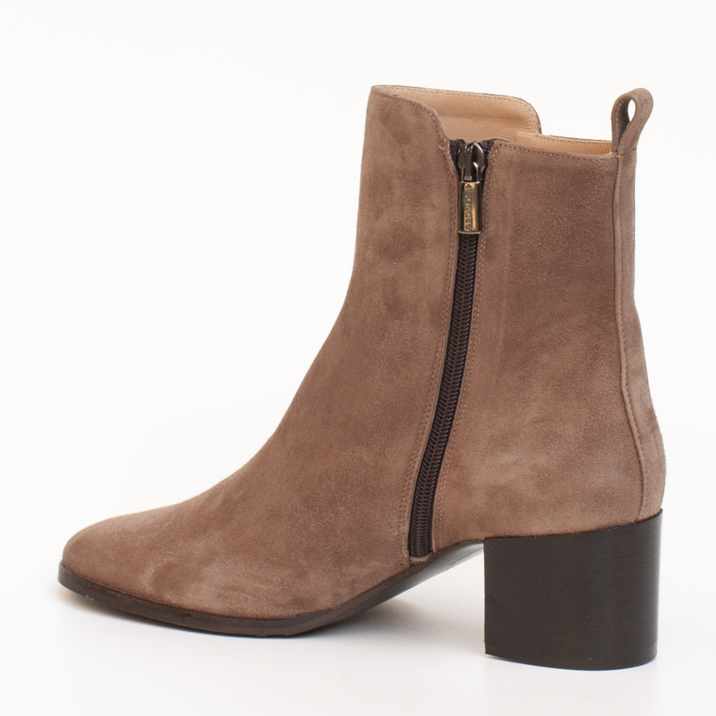Stivaletto Cervone Camoscio Tortora Tacco Medio