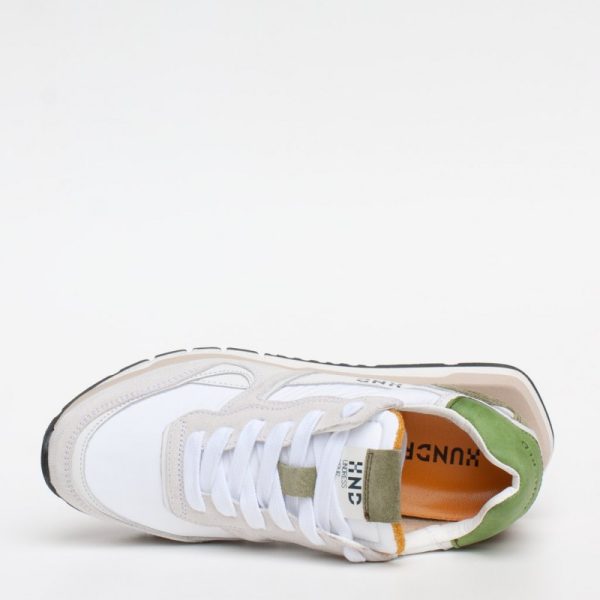 Sneaker bianca e verde