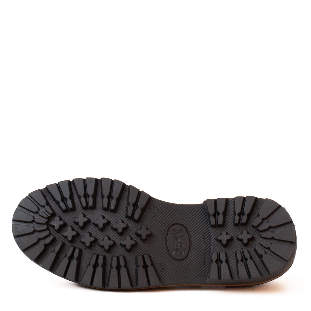 Midnight Blue Suede Lace-up Shoes with a lug sole