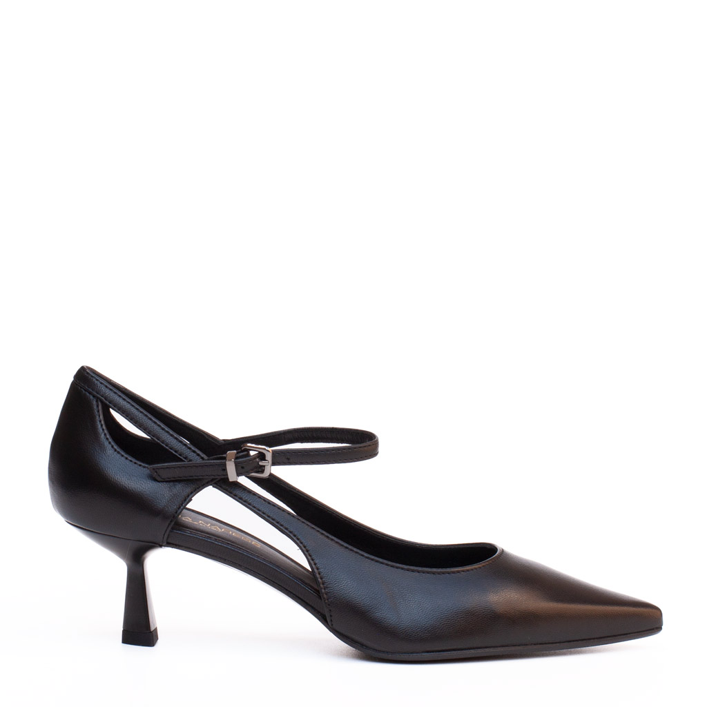 Silvia Narese Black Leather Pumps with Strap