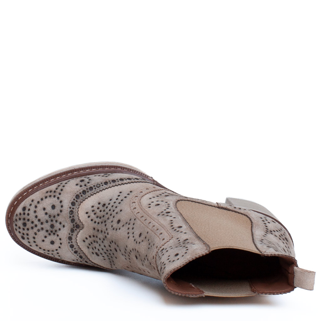 Stivaletto Camoscio Beige Brogue Olivia Pons Quintana