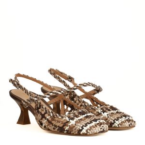 Bronze-coloured, woven square-toed shoe with a medium-height hourglass heel and a leather sole.