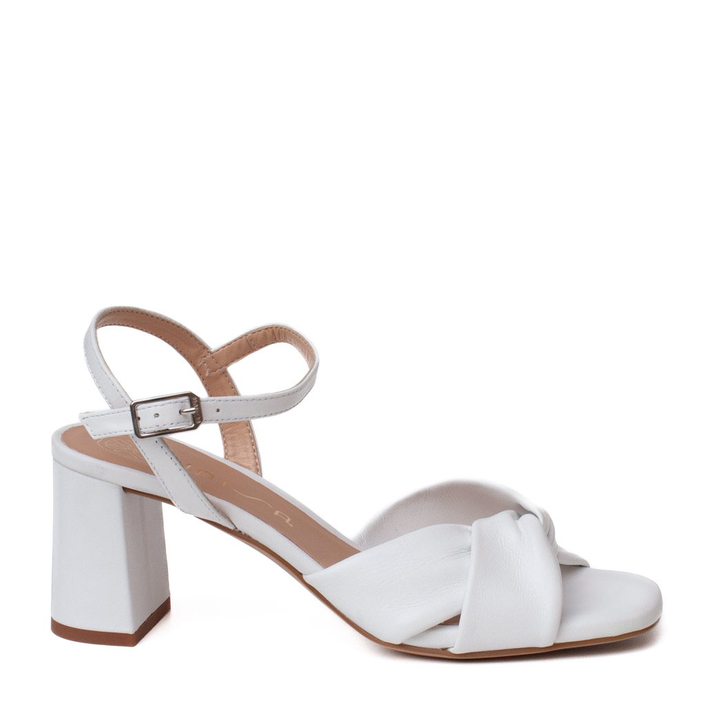 Unisa Medway white leather sandals with a wide heel