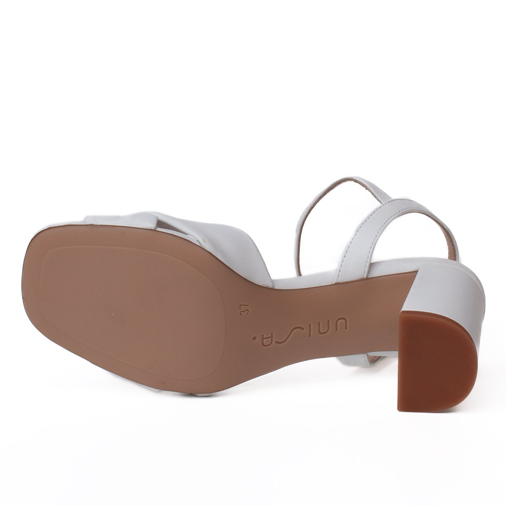 Unisa Medway white leather sandals with a wide heel