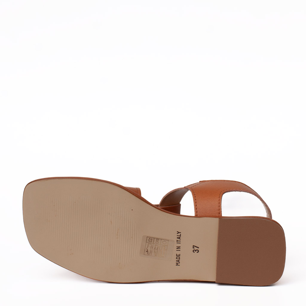 Sandalo basso cuoio fibbie in vera pelle Made in Italy
