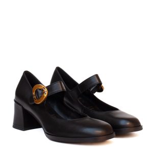 scarpa-pelle-nera-punta-tonda-e-tacco-largo-con-fibbia-bronzo