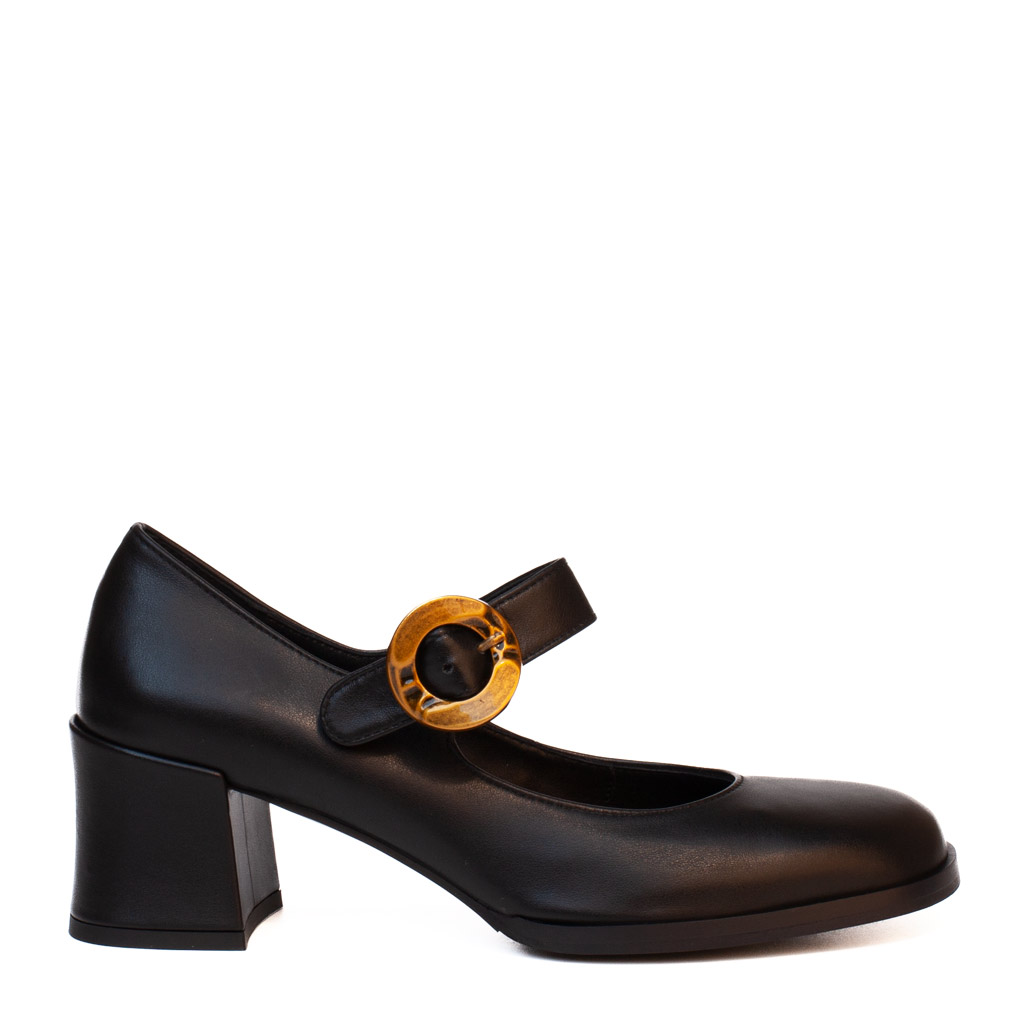 Scarpa pelle nera tacco e fibbia bronzo