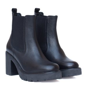 Stivaletto pelle nera plateau modello Klino Unisa