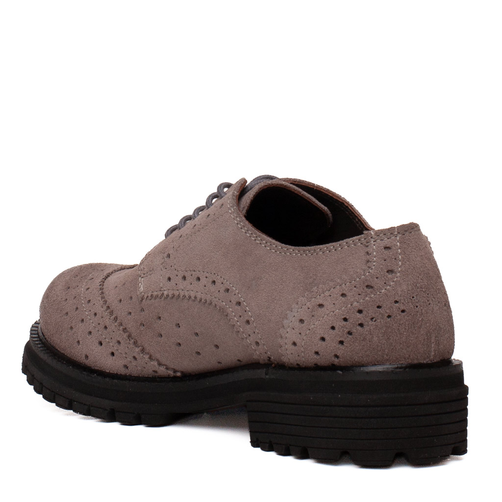 Scarpe francesine scamosciate grigie con fondo carrarmato