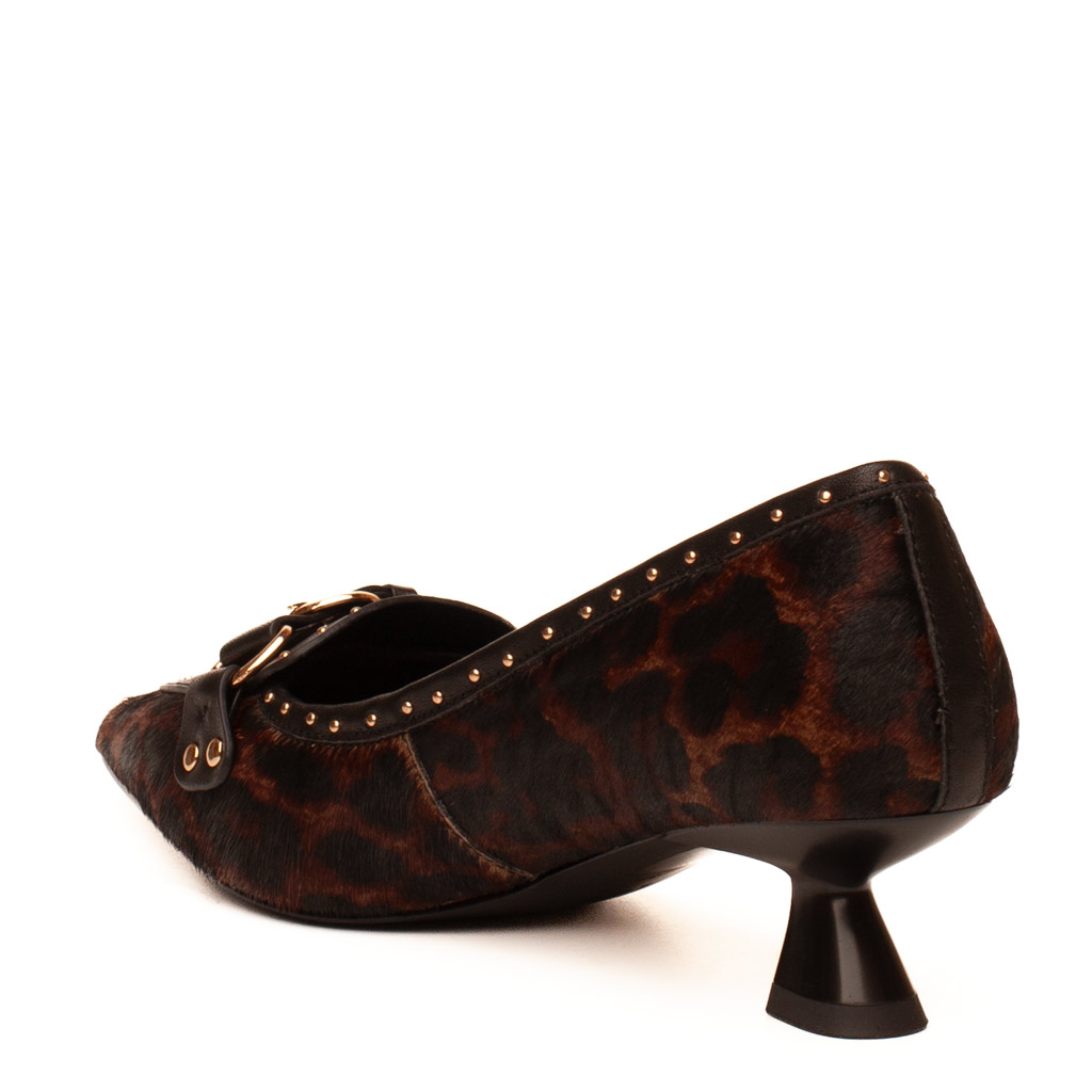 Scarpa Leopardata con Tacco e Borchie