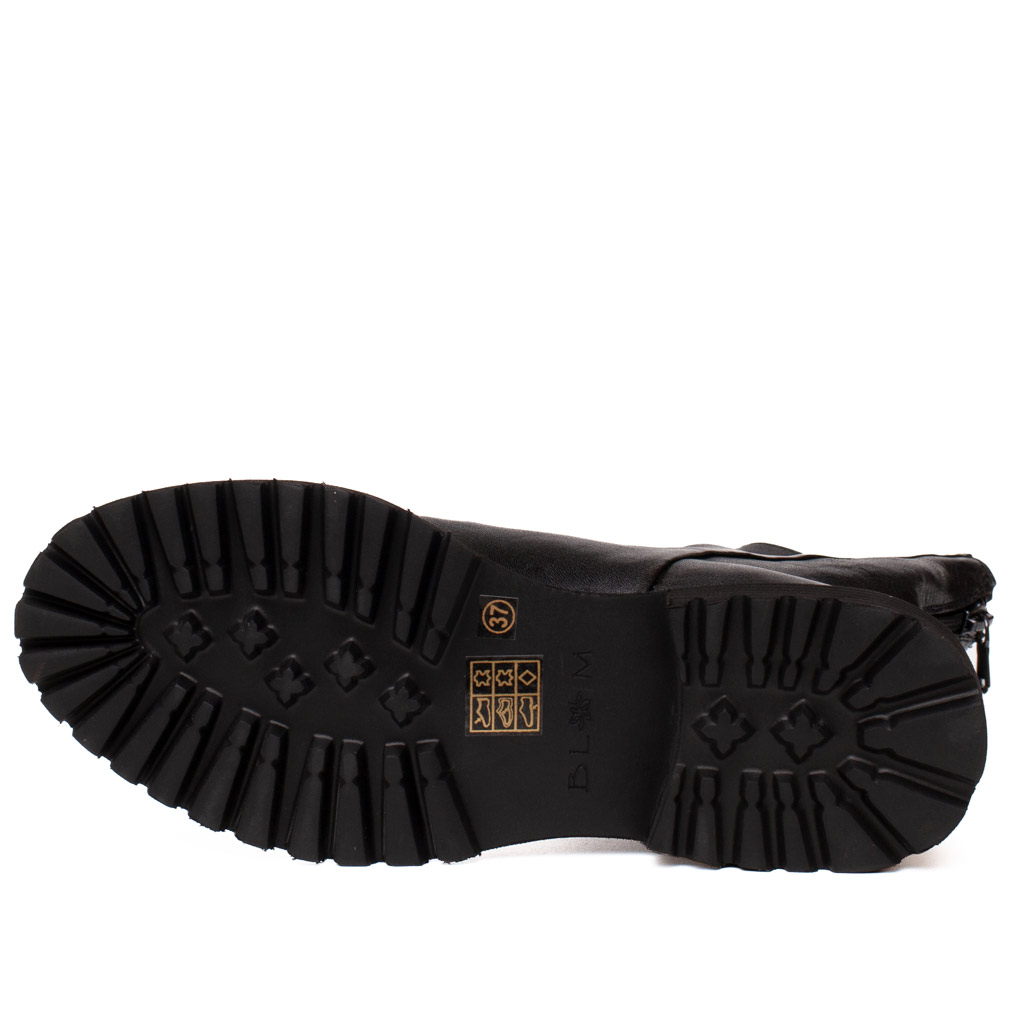 Stivaletto Basso Pelle Nera con Cerniera Posteriore