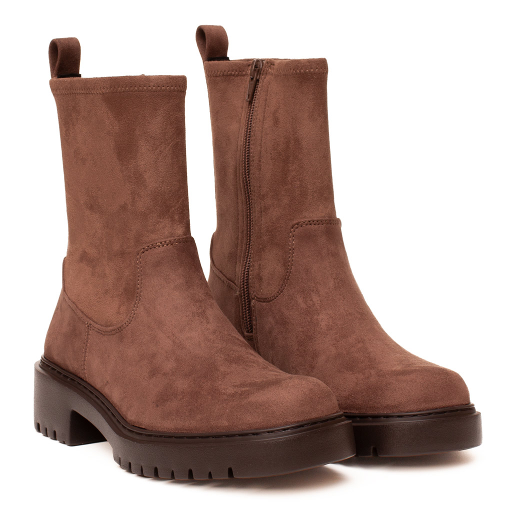 Stivaletto biker camoscio tortora
