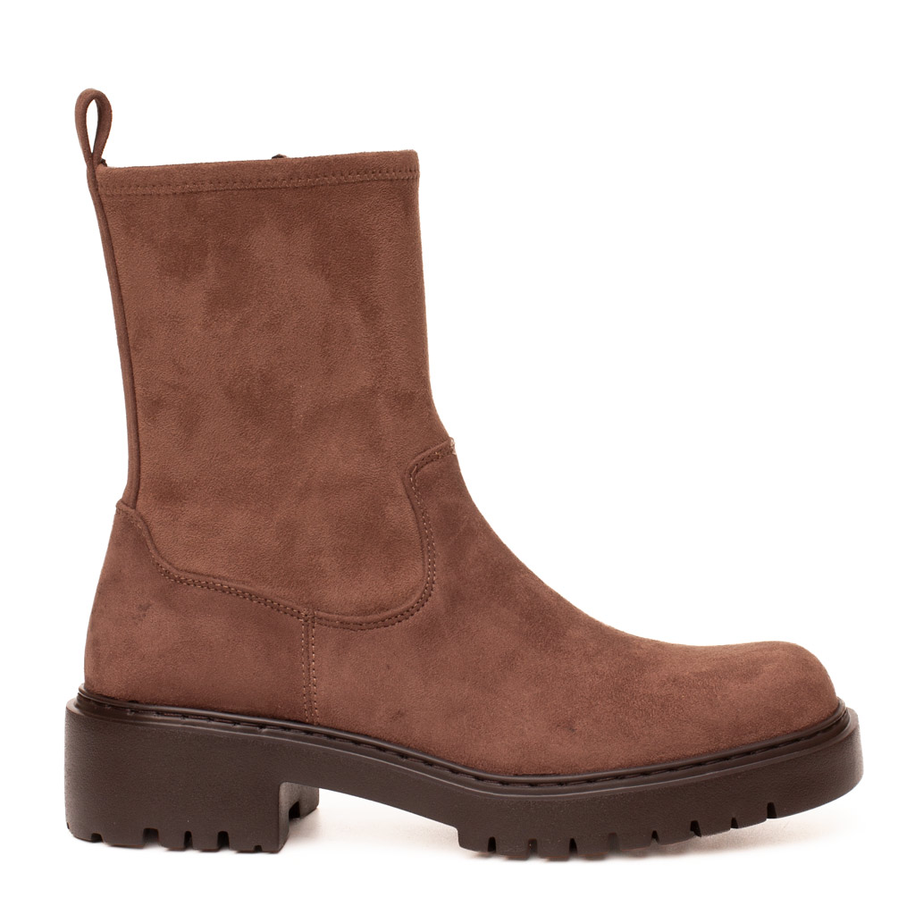 Stivaletto biker camoscio tortora