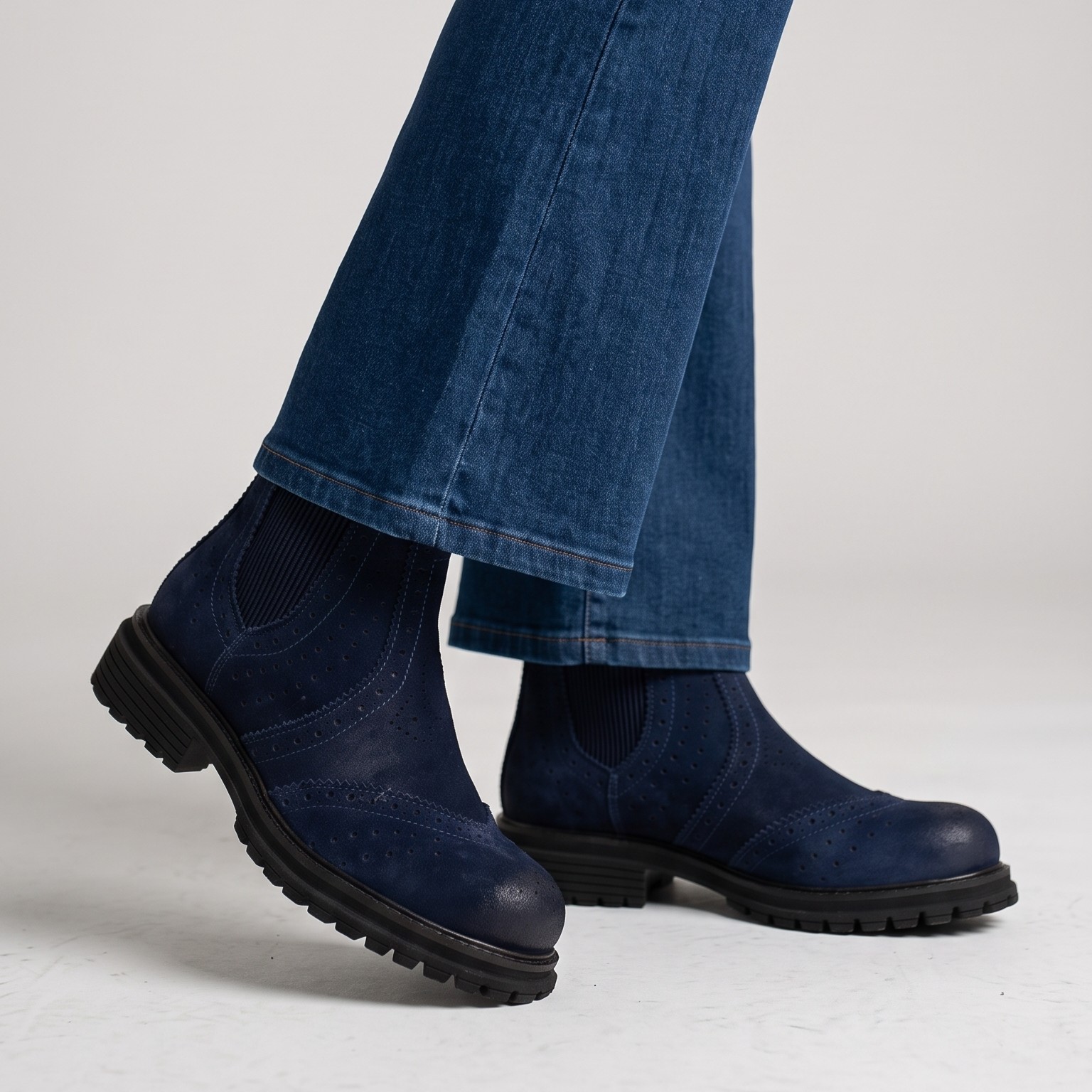 Stivaletto Chelsea Camoscio Blu da Donna