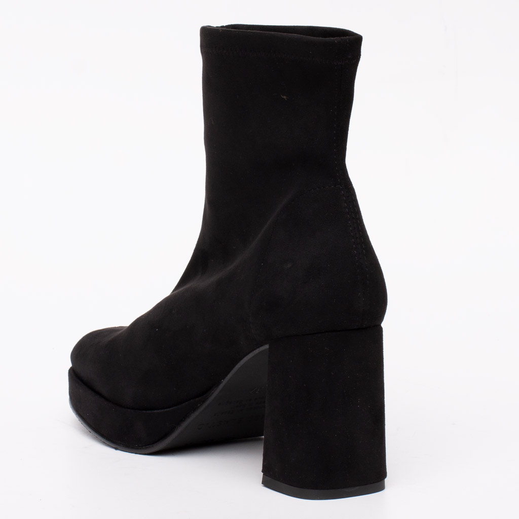Stivaletto Nero con Plateau in Camoscio Elasticizzato